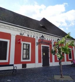 Új Sipos Halászkert