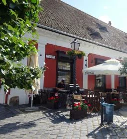 Új Sipos Halászkert