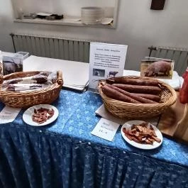 Új Tanyacsárda Étterem Lajosmizse - Étel/ital