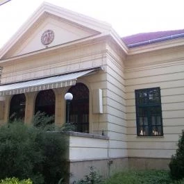 Új Tündérkert Étterem & Kávéház, Budapest - Külső kép