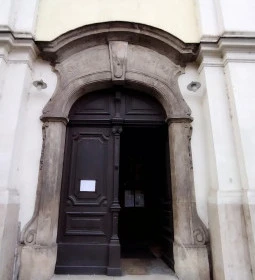 Újlak Sarlós Boldogasszony Plébániatemplom