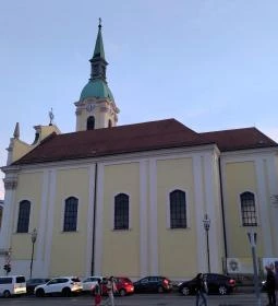 Újlak Sarlós Boldogasszony Plébániatemplom