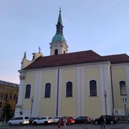 Újlak Sarlós Boldogasszony Plébániatemplom, Budapest - Egyéb