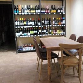 Ultramarinos Martinez Budapest - Belső