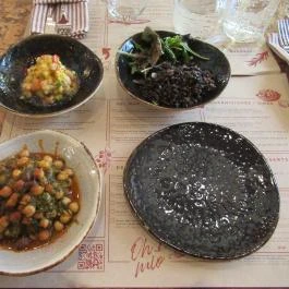 Uno Mas Tapas Bar Budapest - Étel/ital