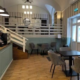 UpTown Kosher Bakery Budapest - Belső