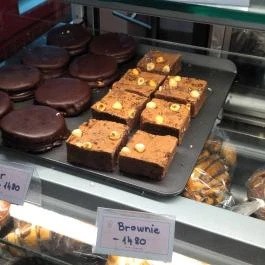 UpTown Kosher Bakery Budapest - Étel/ital