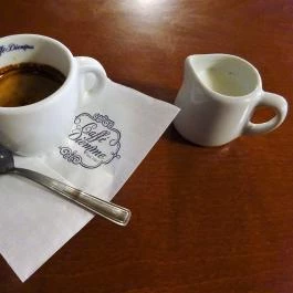 Uránia Kávéház Budapest - Étel/ital