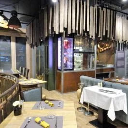 Urban Betyár Budapest - Belső