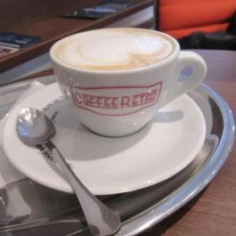 Urbán Cake House Budapest - Étel/ital