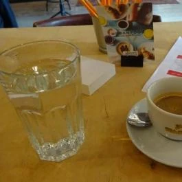 UrbanFood Cafe Budapest - Belső