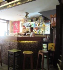 Úri Muri Kávéház & Mulató