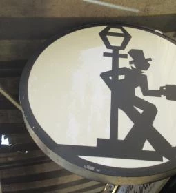 Úri Muri Kávéház & Mulató