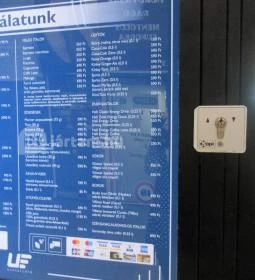 Utasellátó Falatozó