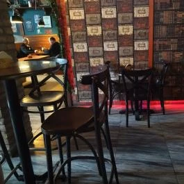 Utópia Pub, Vác - Belső