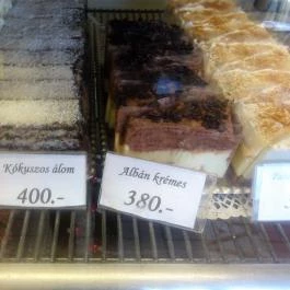 Vadgesztenye Cukrászda Budapest - Étel/ital