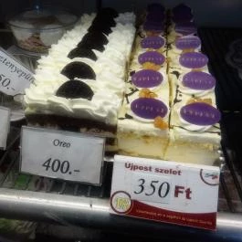 Vadgesztenye Cukrászda Budapest - Étel/ital