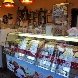 Vadgesztenye Cukrászda Budapest - Étel/ital