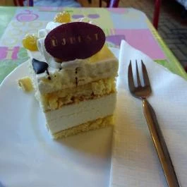 Vadgesztenye Cukrászda Budapest - Étel/ital