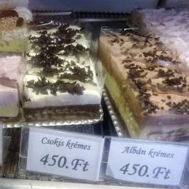 Vadgesztenye Cukrászda Budapest - Étel/ital