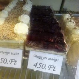 Vadgesztenye Cukrászda Budapest - Étel/ital