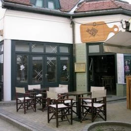 Vágódeszka Bar & Grill, Kecskemét - Külső kép