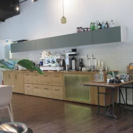 Vaj Budapest - Belső