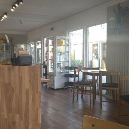 Vaj - Hello Buda Budapest - Belső