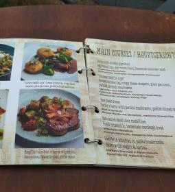 VakVarjú VarjúVár