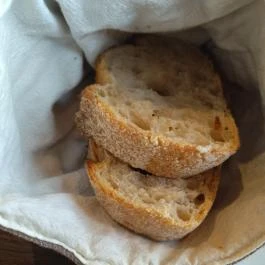 VakVarjú VarjúVár Budapest - Étel/ital