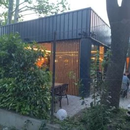 Vakvarjú Vendéglő - Buda Budapest - Külső kép