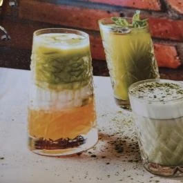 Vakvarjú Vendéglő - Buda Budapest - Étel/ital