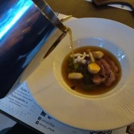 Vakvarjú Vendéglő - Buda Budapest - Étel/ital