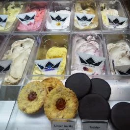 Valdocco Fagylaltozó & Cukrászda, Budapest - Étel/ital