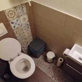 Van Boris Borbár Budapest - Mosdó