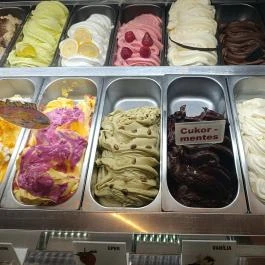 Vanilin Cukrászda - Hollán Ernő utca, Budapest - Étel/ital