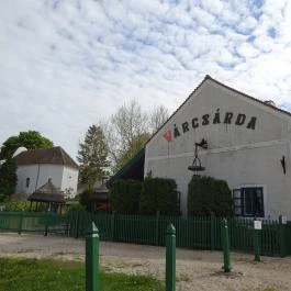 Várcsárda Étterem, Nagyvázsony - Külső kép