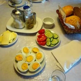 Várfal Vendégház, Fertőrákos - Vendéglátás