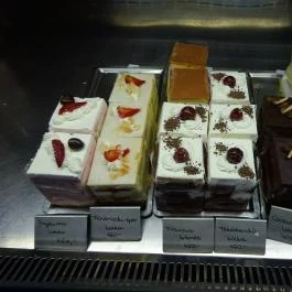 Várkert Kávézó Mosonmagyaróvár - Étel/ital