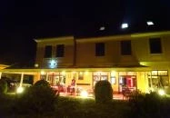 Várkert Kávézó Mosonmagyaróvár