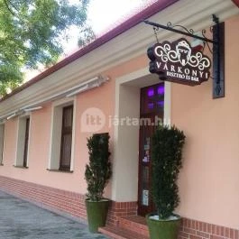 Várkonyi Bistro & Bar, Gyula - Külső kép