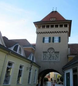 Városi Múzeum - Tábornokház