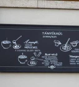 Városliget Café & Restaurant