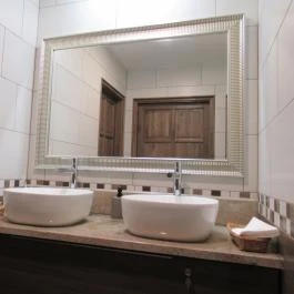 Várszegi Pincészet Budapest - Mosdó