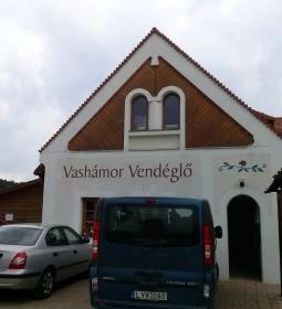 Vashámor Vendéglő