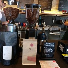 Vaskapu - Coffee Beyond Budapest - Belső