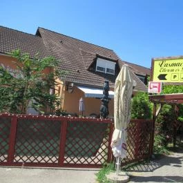 Vasmacska Étterem és Panzió Komárom - Egyéb