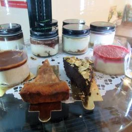 Vasmacska KávéZoo Budapest - Belső