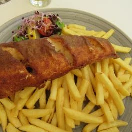 Vasmacska Terasz Budapest - Étel/ital