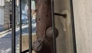 Vastuskó Budapest - Külső kép